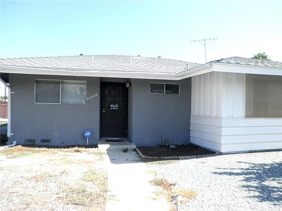 3rd image of 40636 Caroline Ct