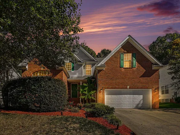 507 Lonebrook Dr, Chapel Hill, NC 27516