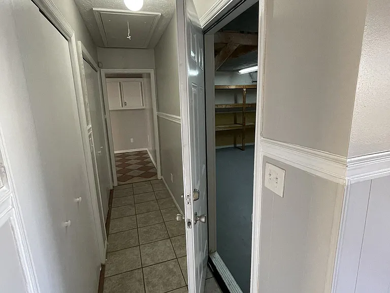 6855 Oakland Dr — Photo 16
