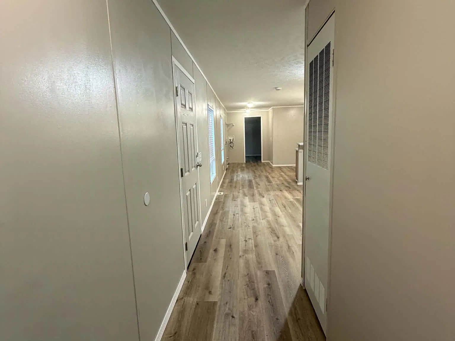 3 bed, $1,000 — Photo 4