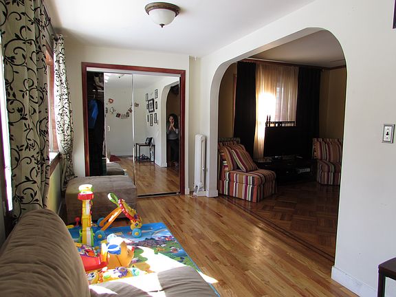 5th image of 8814 241st St