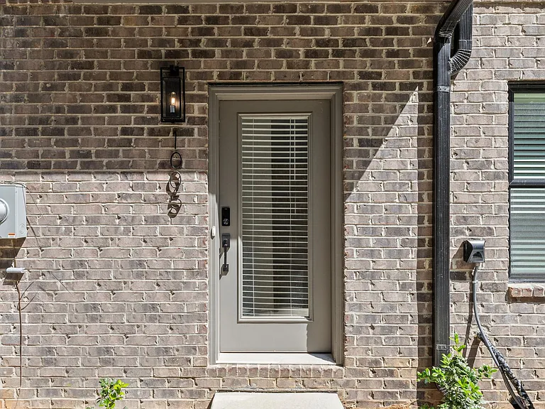 The Collection at North Davidson Townhomes for Rent in NoDa — Photo 69