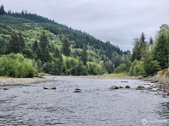 5th image of 1999 Dowan Creek Road