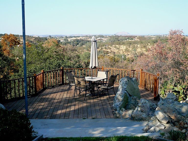 1st image of 6134 Thornicroft Dr