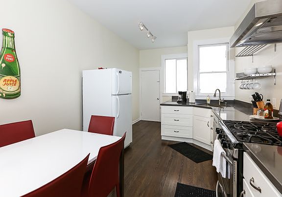 4th image of 40 Glover St