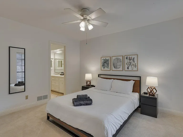 6507 Clubhouse Cir — Photo 29