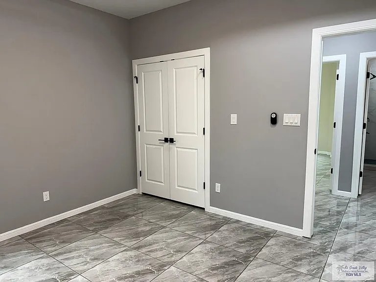 9388 N Queen Palm — Photo 20