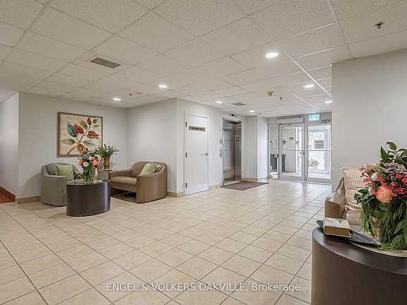 5th image of 391 Plains Rd E #404