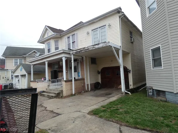 406 Maple Pl, Martins Ferry, OH 43935