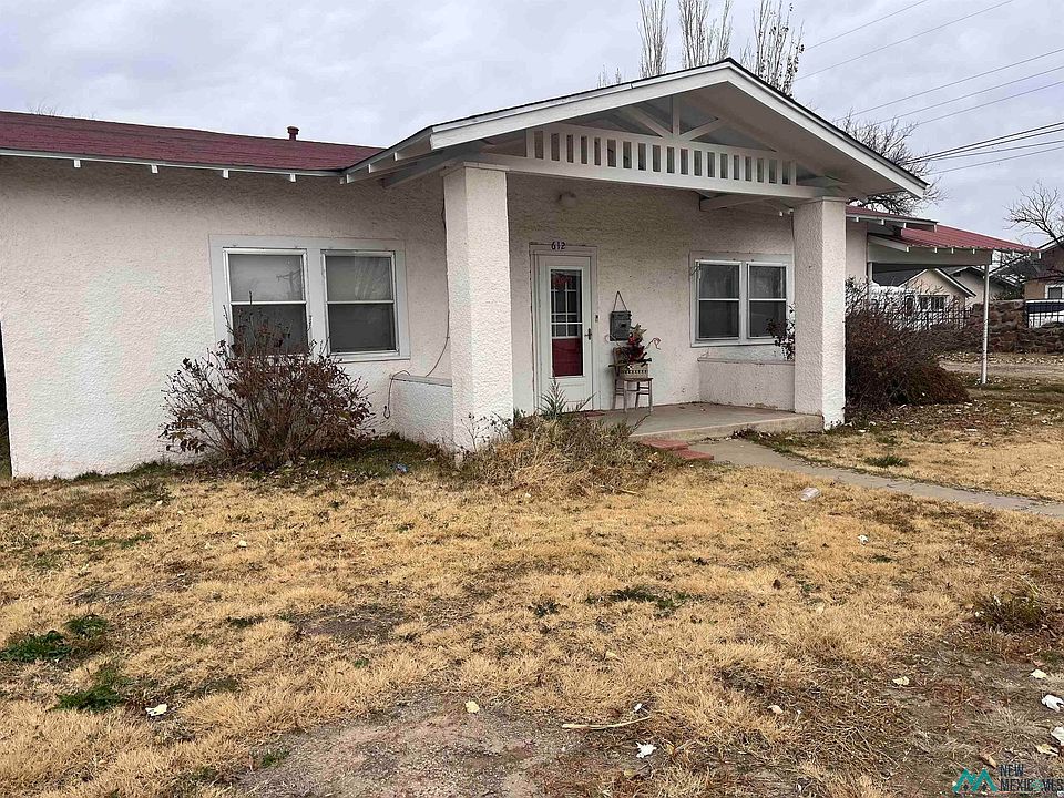 1st image of 612 W 2nd St