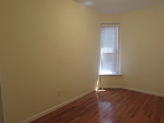 Rented by Vickers Realty | media 6