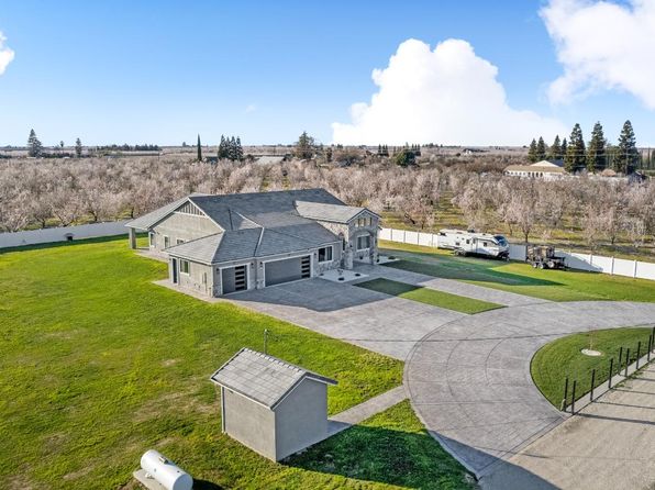 18163 S Carrolton Ave, Ripon, CA 95366