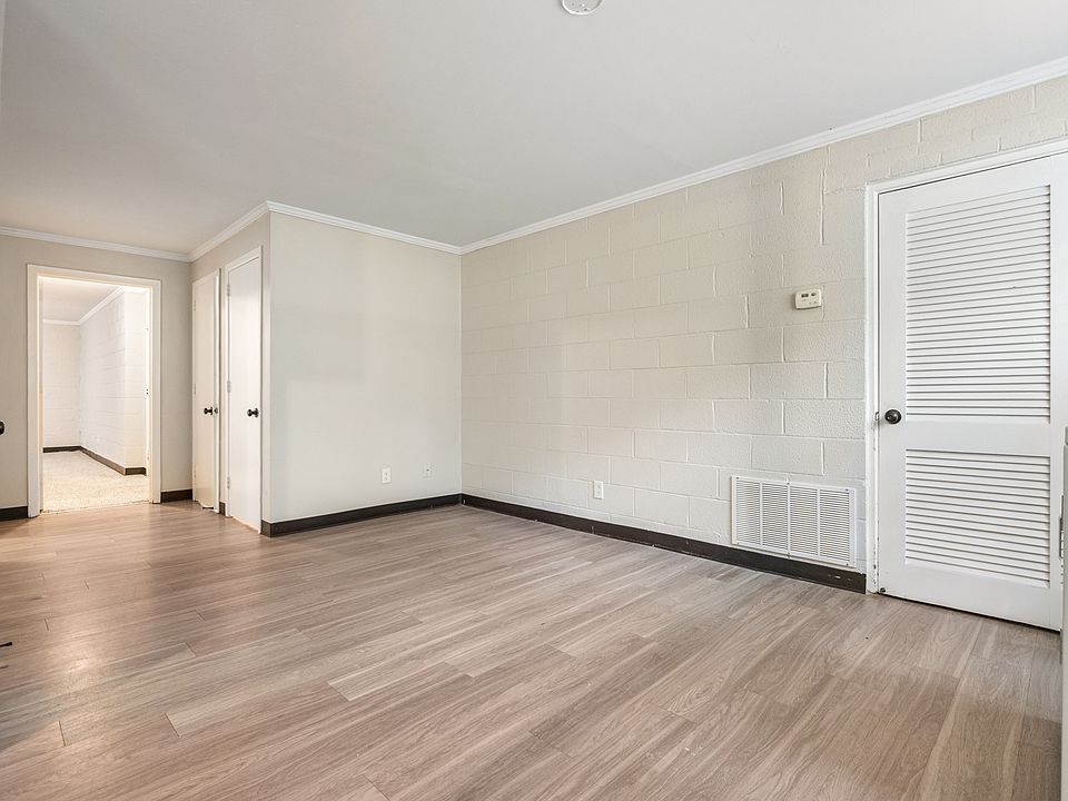 1st image of 2209 Morehead Ave APT 5