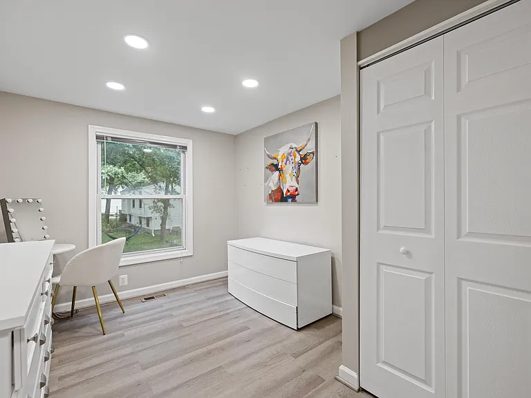 2nd Bedroom