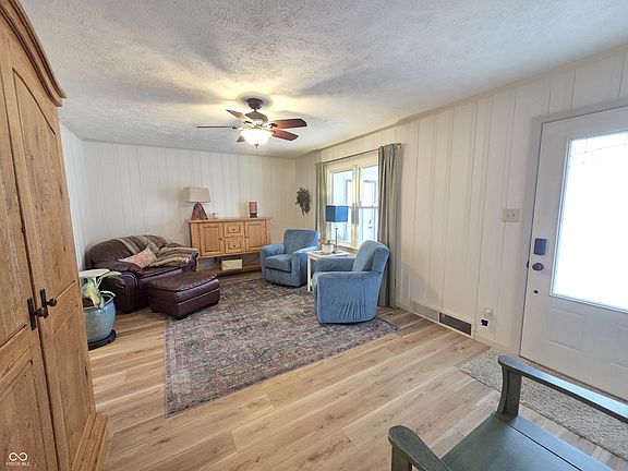 5th image of 1912 S 31st St