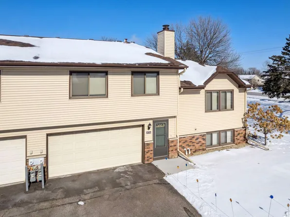 8774 N Maplebrook Cir, Brooklyn Park, MN 55445