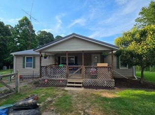 2490 Government Rd, Providence, KY 42450