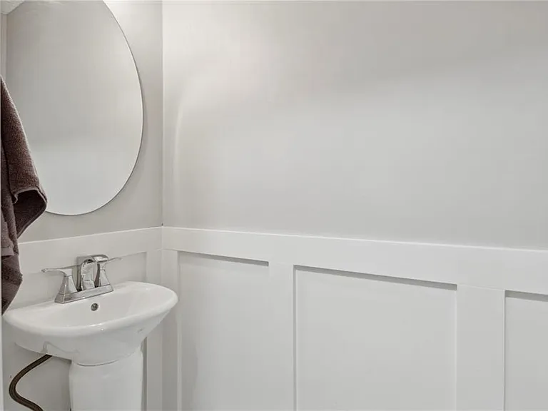 5212 Laurel Bridge Dr SE — Photo 23