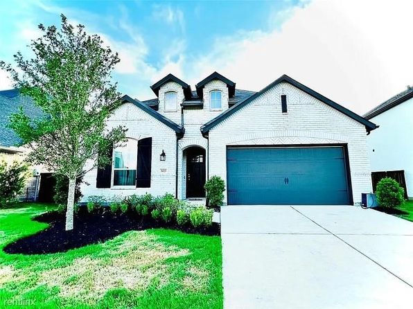 3023 Dragonlet Ln