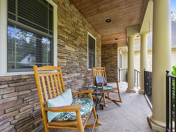 2nd image of 40 Mountain Shadows Dr