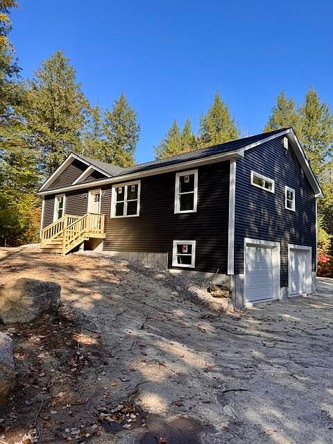 1st image of 901 Lovell Road