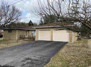 1304 Dogwood Ave, Morgantown, WV 26505