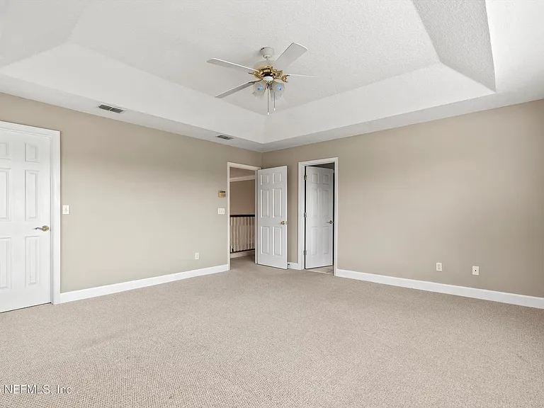 7610 Sentry Oak Cir W — Photo 18