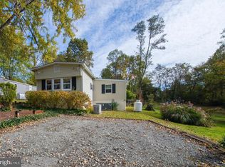 18 Shady Ln, Conowingo, MD 21918