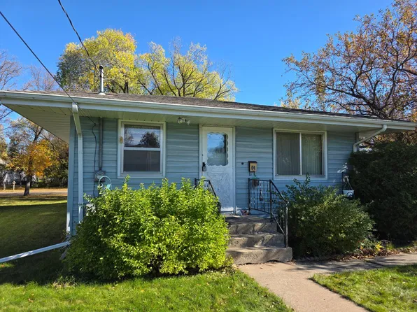 1320 1st Ave E, International Falls, MN 56649