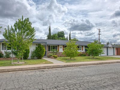 3334 N Harrison Ave, Fresno, CA, 93704