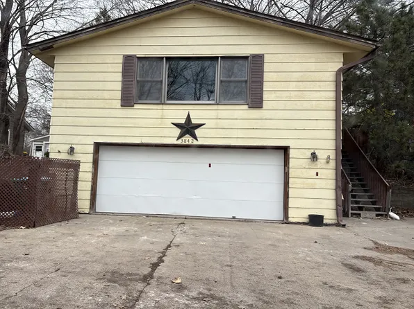 3842 Pershing St SW, Prior Lake, MN 55372