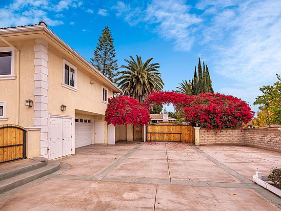 3rd image of 669 Calle Sequoia