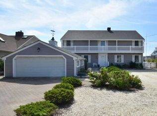 118 Squan Beach Dr, Mantoloking, NJ