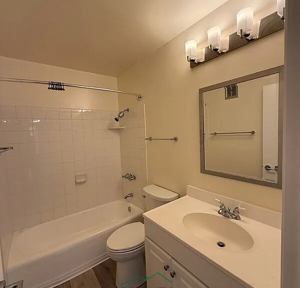 120 Buchanan Dr — Photo 5