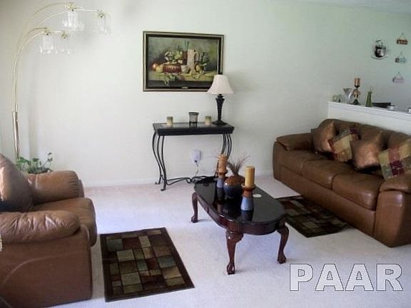 4th image of 1623 W Lake Ave