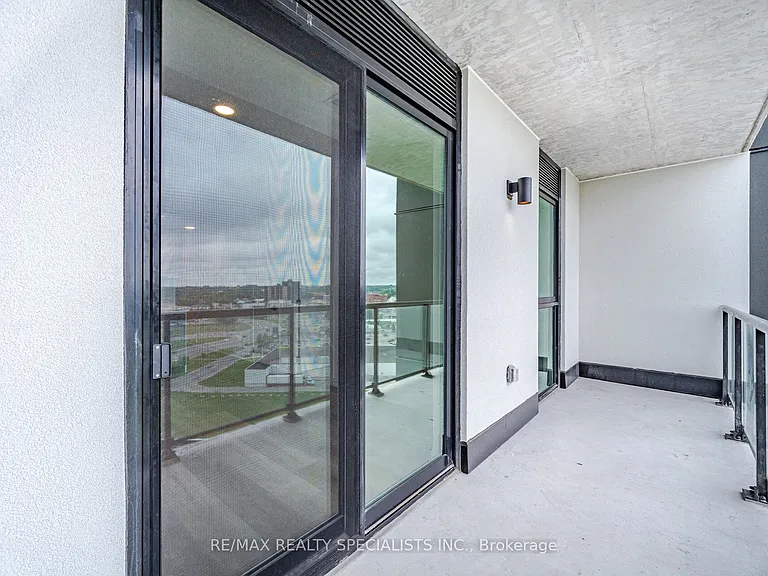 33 Erie Ave #1407 — Photo 17