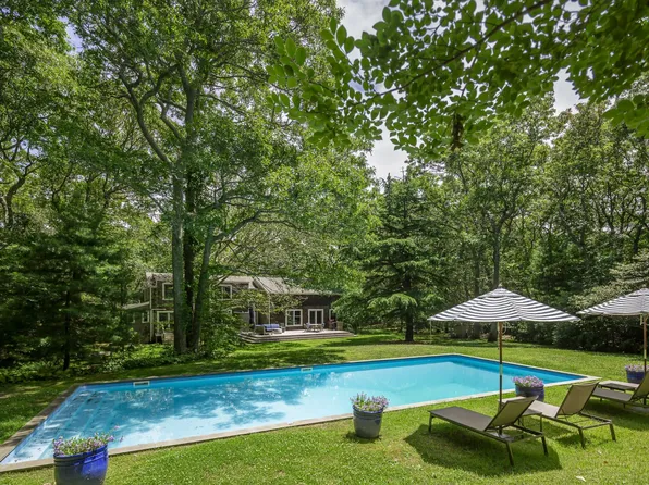 447 Springs Fireplace Rd, East Hampton, NY 11937
