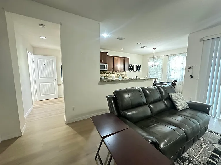 5026 S Astor Cir — Photo 5