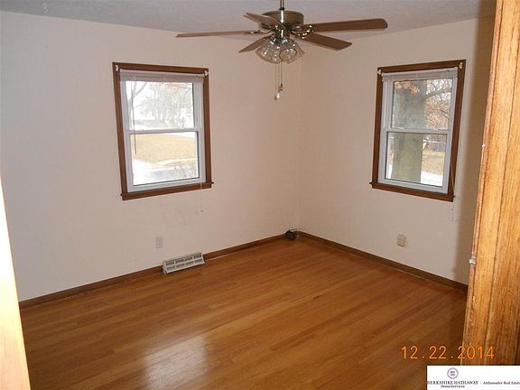 5th image of 3112 Albert St