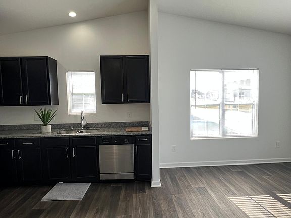 3rd image of 4012 Palomino Dr
