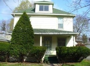 1605 Tracy St, Endicott, NY 13760