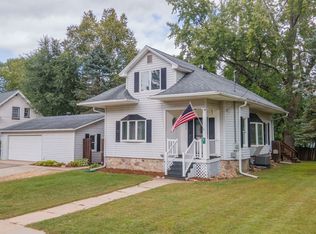 311 N Scott St, Wautoma, WI 54982