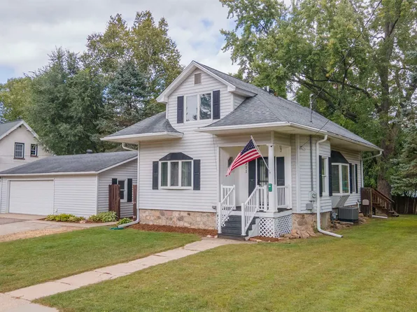311 N Scott St, Wautoma, WI 54982