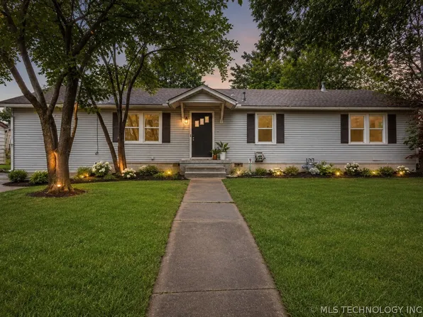 726 N Florence Ave, Claremore, OK 74017