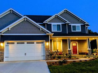 2374 Tee Time Rd SE, Rochester, MN 55904