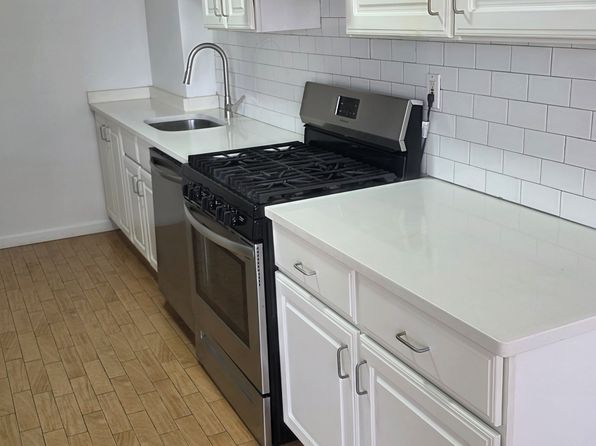 (undisclosed Address)