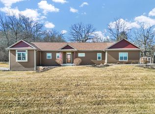 W321S8865 Leah WAY, Mukwonago, WI 53149