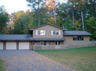 N3974 Bass Lake Rd, Iron Mountain, MI 49801