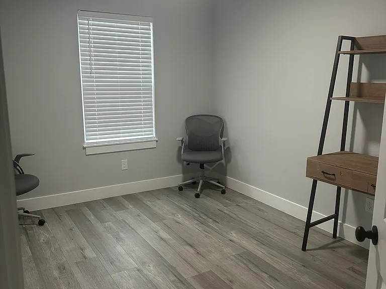 1334 Turpin Rd #1 — Photo 10