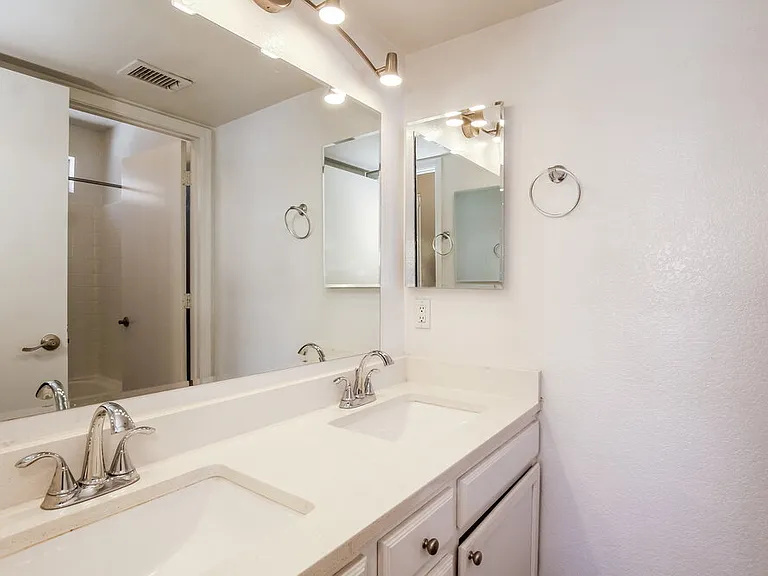 6782 W Tina Ln — Photo 15